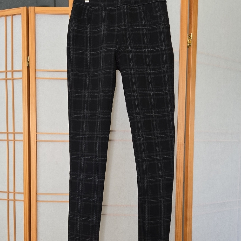Sanctuary Black Plaid Legging Pants Size Small NWOT
